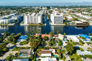 4313 W Tradewinds Avenue 1-2, Lauderdale By The Sea, FL 33308 Sold 01/16/26