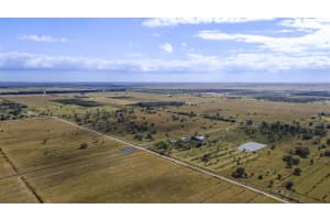 2321 Sneed Road, Fort Pierce, FL 34945 - MLS#R11048370