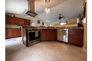 2512 SE Hilltop Ct Court, Port Saint Lucie, FL 34953 Sold 05/29/25
