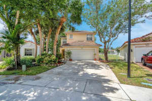 5636 Kingsmill Court, Lake Worth, FL 33463 Sold 02/27/25