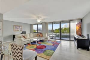 4200 N Ocean Drive 2-201, Singer Island, FL 33404 - MLS#R11048611
