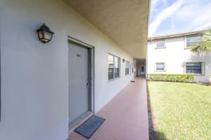 3 Lake Vista Trail 104, Port Saint Lucie, FL 34952 Sold 03/11/25