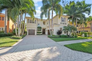 3370 Vanderbilt Drive, Wellington, FL 33414 Sold 02/14/25