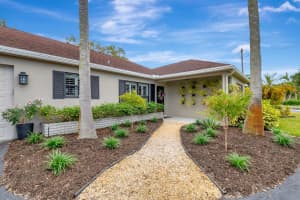 415 Homewood Boulevard, Delray Beach, FL 33445 Sold 03/17/25