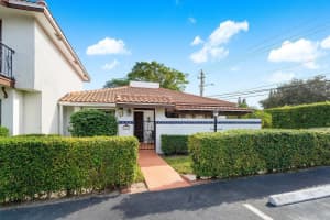 13457 Fountain View Boulevard, Wellington, FL 33414 Sold 03/31/25