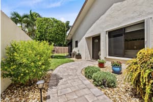 212 SW 29th Avenue, Delray Beach, FL 33445 Sold 02/20/25