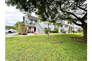 55 Tropic Isle Drive Drive 35d, Delray Beach, FL 33483 Sold 02/12/25