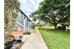 55 Tropic Isle Drive Drive 35d, Delray Beach, FL 33483 Sold 02/12/25