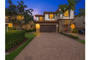10432 Wellington Parc Drive, Wellington, FL 33449 Sold 05/28/25