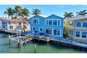 2 Nettles Boulevard, Jensen Beach, FL 34957 Sold 03/25/25