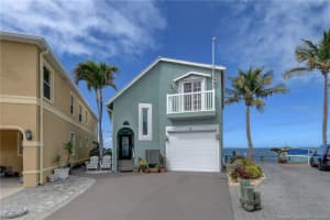 2 Nettles Boulevard, Jensen Beach, FL 34957 Sold 03/25/25