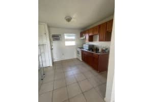 680 SW 6 Street SW 1, Belle Glade, FL 33430 - MLS#R11048914