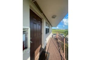 680 SW 6 Street SW 1, Belle Glade, FL 33430 - MLS#R11048914