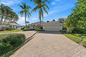 209 Fairway W, Tequesta, FL 33469 Sold 06/02/25