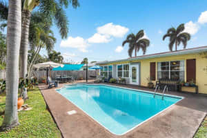 1181 SW 24th Avenue, Boynton Beach, FL 33426 Sold 05/05/25
