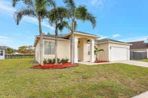 1202 Hatteras Circle, Greenacres, FL 33413 Sold 07/25/25