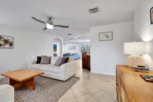 159 SE 30th Ave Avenue, Boynton Beach, FL 33435 Sold 04/25/25