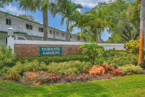 5 Westwood 102d Avenue 102, Tequesta, FL 33469 Sold 05/09/25