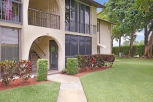 306 Pine Ridge Circle D-1, Greenacres, FL 33463 Sold 02/14/25