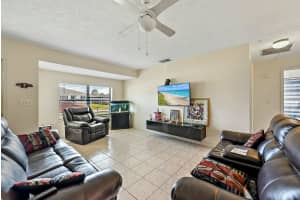 2118 SW Trenton Lane, Port Saint Lucie, FL 34984 - MLS#R11049054