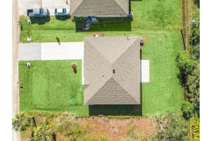 8165 105th Court, Vero Beach, FL 32967 Sold 03/07/25