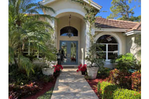 7289 Reserve Creek Drive, Saint Lucie West, FL 34986 Sold 03/27/25