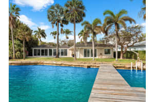 714 S Lake Drive, Lantana, FL 33462 - MLS#R11049147