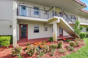 22 Abbey Lane 101, Delray Beach, FL 33446 Sold 02/24/25