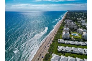 7 Bel Air Drive, Boynton Beach, FL 33435 - MLS#R11049223