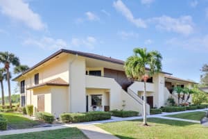 6363 SE Williamsburg Drive 101, Hobe Sound, FL 33455 Sold 02/26/25