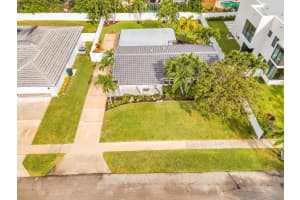 971 SW 12th Street, Boca Raton, FL 33486 Sold 03/05/25