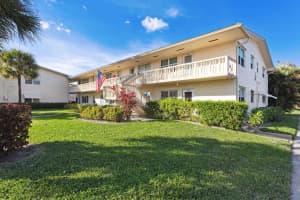104 Coventry E E, West Palm Beach, FL 33417 Sold 02/21/25