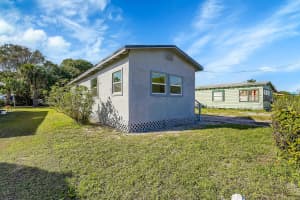 711 N 17th Street, Fort Pierce, FL 34950 Sold 04/04/25