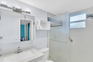 105 Oxford 100 105, West Palm Beach, FL 33417 - MLS#R11049410