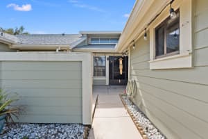 1518 SE Dewberry Court, Port Saint Lucie, FL 34952 Sold 04/08/25