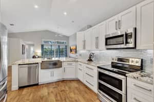 4174 Bahia Isle Circle, Wellington, FL 33449 - MLS#R11049469