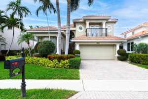 735 Sandy Point Lane, North Palm Beach, FL 33410 Sold 06/20/25