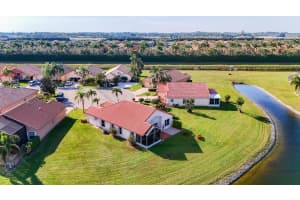 7957 Stirling Bridge Boulevard S, Delray Beach, FL 33446 Sold 02/27/25