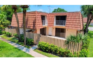 851 Blue Ridge Circle, West Palm Beach, FL 33409 Sold 02/28/25