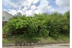 2549 SE Appleby Street, Port Saint Lucie, FL 34984 Sold 10/14/25