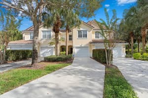 1083 Pinewood Lake Court, Greenacres, FL 33415 Sold 02/21/25