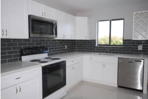 5917 Via Vermilya 308, Lake Worth