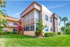 645 Burgundy N, Delray Beach, FL 33484 Sold 04/08/25