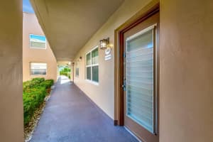 645 Burgundy N, Delray Beach, FL 33484 Sold 04/08/25