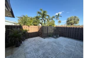 110 N Delaware Boulevard 17d, Jupiter, FL 33458 Sold 02/14/25