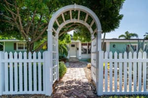 600 Lake Shore Drive, Delray Beach, FL 33444 Sold 04/04/25