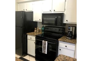 815 W Boynton Beach Boulevard 16-104, Boynton Beach, FL 33426 - MLS#R11049737