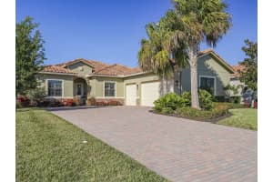 5523 49th Avenue, Vero Beach, FL 32967 Sold 05/06/25