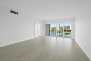 20 Yacht Club Drive 402, North Palm Beach, FL 33408 Sold 04/15/25