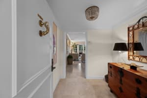 369 S Lake Drive 1c, Palm Beach, FL 33480 Sold 03/26/25
